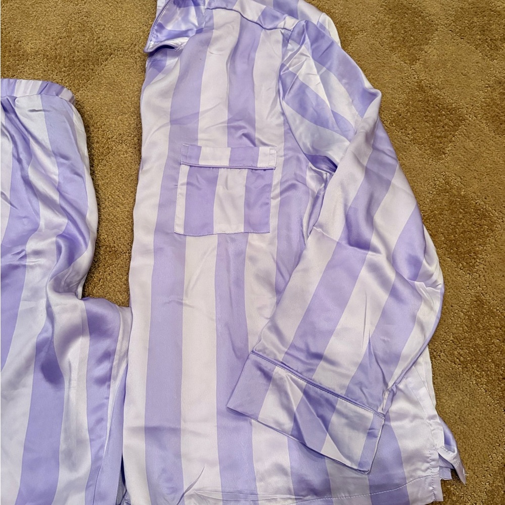 LOFT Lavender and White Womens Pajama Set